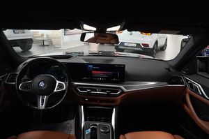 BMW i4 bild 12