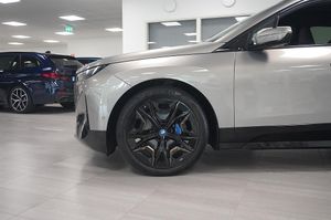 BMW iX bild 3