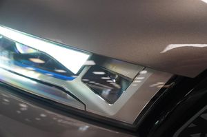 BMW iX bild 21
