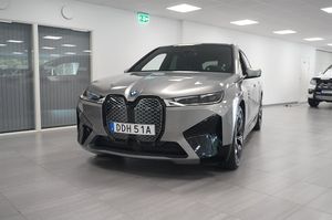 BMW iX bild 2