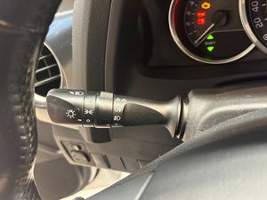 Toyota Auris bild 16