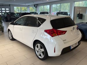 Toyota Auris bild 5