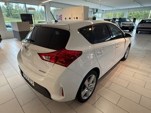 Toyota Auris bild 3