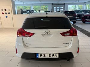 Toyota Auris bild 4