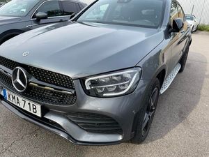 Mercedes GLC300 bild 1
