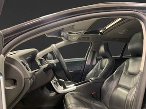 Volvo V60 bild 8