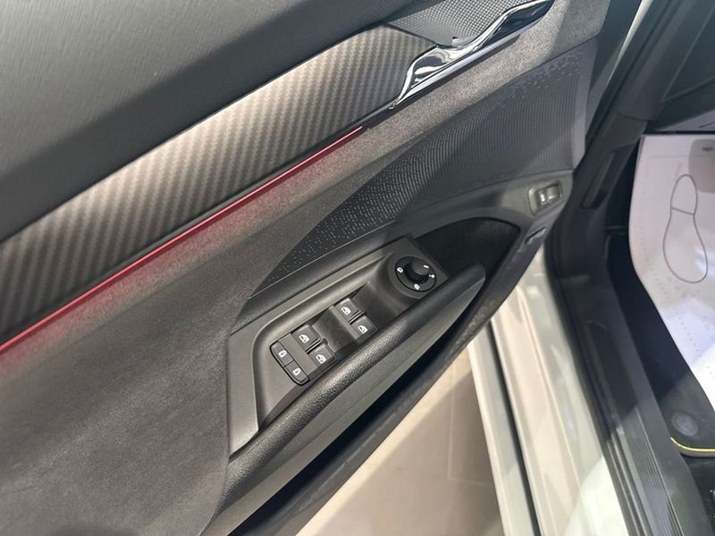Skoda Enyaq bild 15