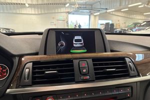 BMW 320 bild 18