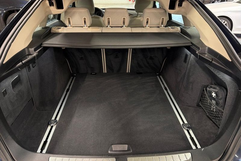 BMW 320 bild 10