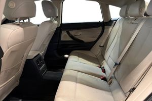 BMW 320 bild 14