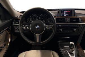 BMW 320 bild 16