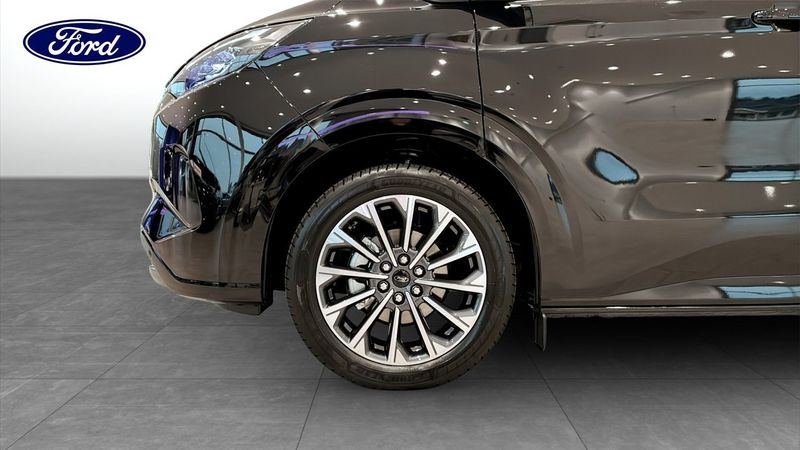 Ford Tourneo Custom bild 9