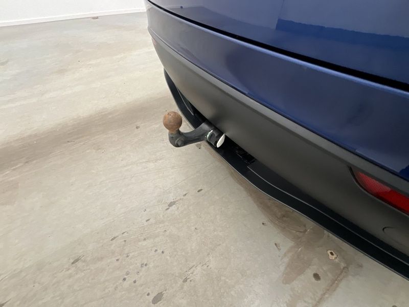Tesla Model Y bild 11