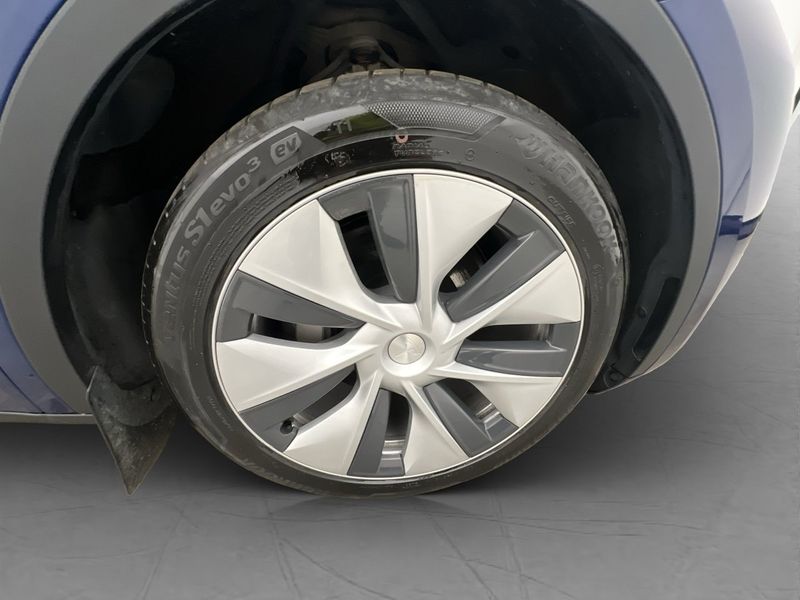 Tesla Model Y bild 36