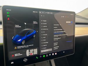 Tesla Model Y bild 28