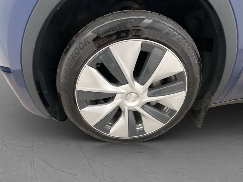 Tesla Model Y bild 34