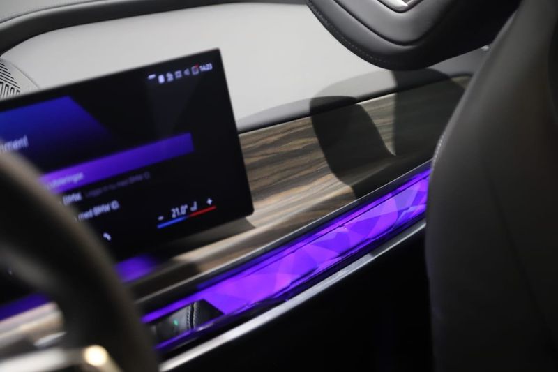 BMW i7 bild 6