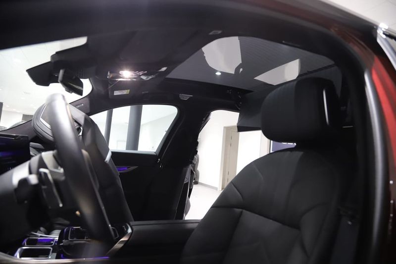 BMW i7 bild 13