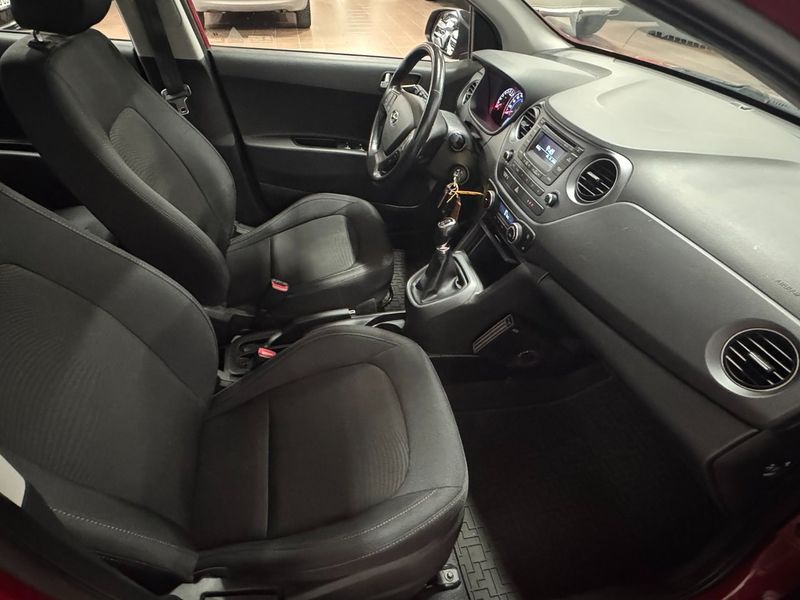 Hyundai i10 bild 8