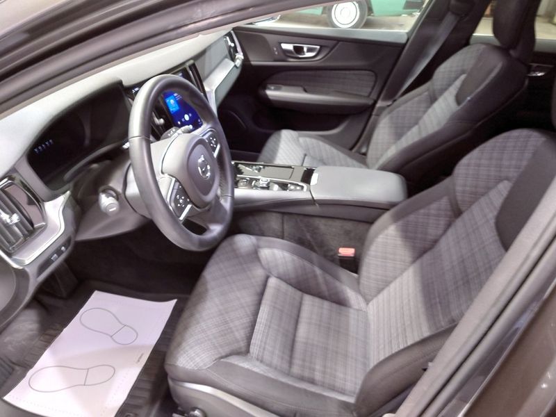 Volvo V60 bild 8