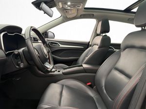MG ZS EV bild 12