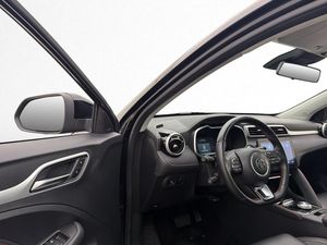 MG ZS EV bild 11