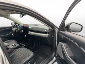 Ford Mustang Mach-E bild 27