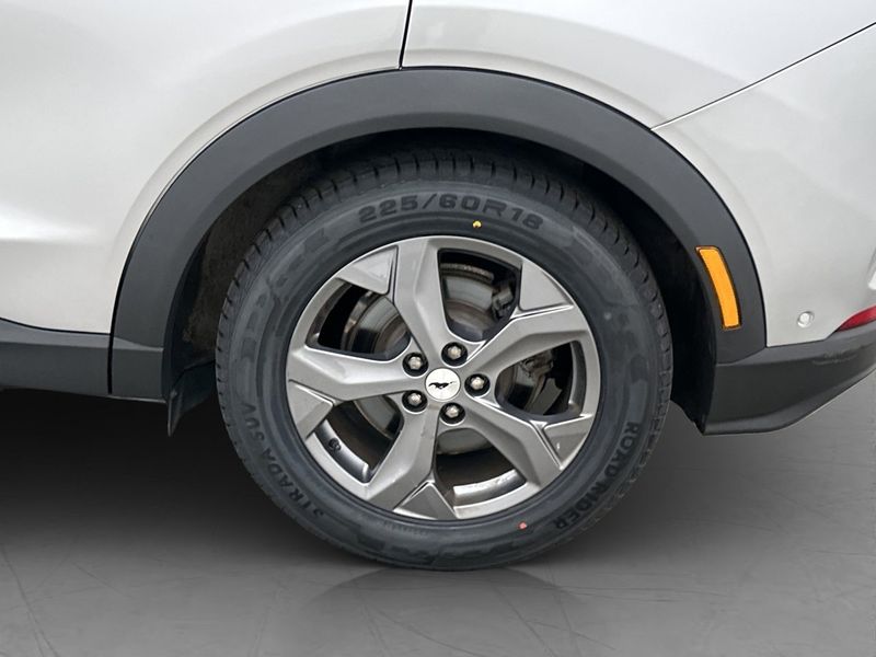 Ford Mustang Mach-E bild 31