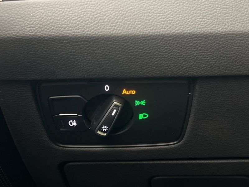 Volkswagen Passat bild 15