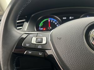 Volkswagen Passat bild 16