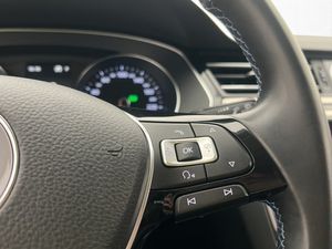 Volkswagen Passat bild 18