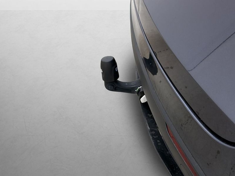 Tesla Model Y bild 10