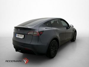 Tesla Model Y bild 8