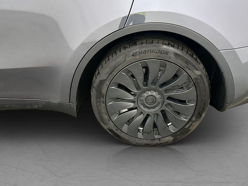 Tesla Model Y bild 34