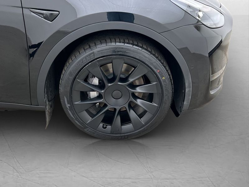 Tesla Model Y bild 34