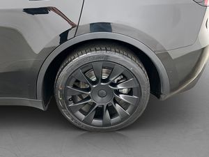 Tesla Model Y bild 36