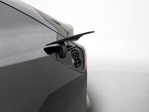 Tesla Model Y bild 31