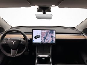 Tesla Model Y bild 13