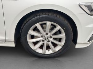 Volkswagen Passat bild 30