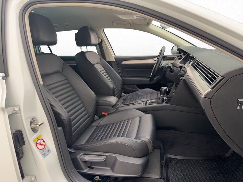 Volkswagen Passat bild 23