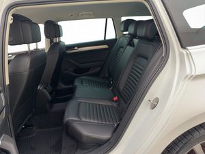 Volkswagen Passat bild 26