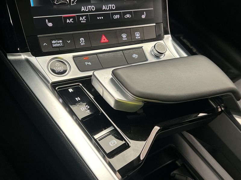 Audi e-tron Sportback bild 27