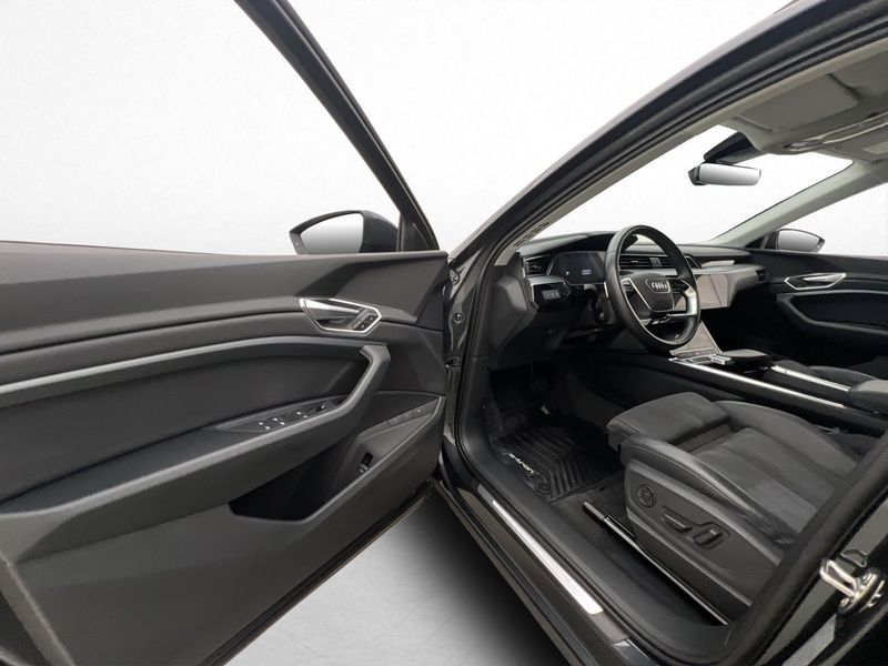 Audi e-tron Sportback bild 11