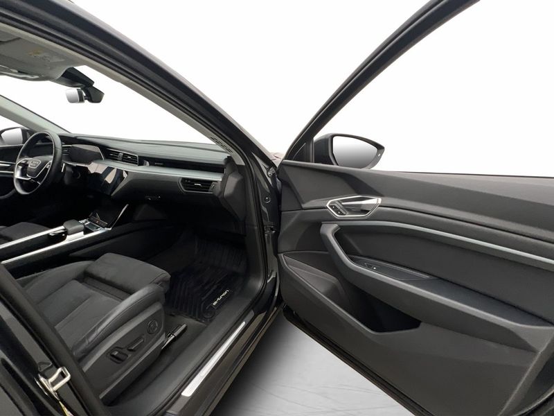 Audi e-tron Sportback bild 29