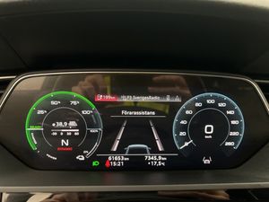Audi e-tron Sportback bild 19