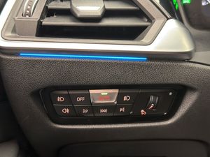 BMW 330 bild 15