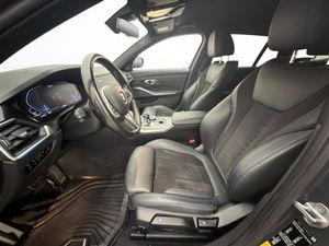 BMW 330 bild 11