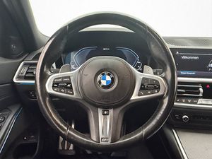 BMW 330 bild 13