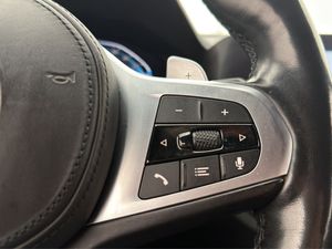 BMW 330 bild 19