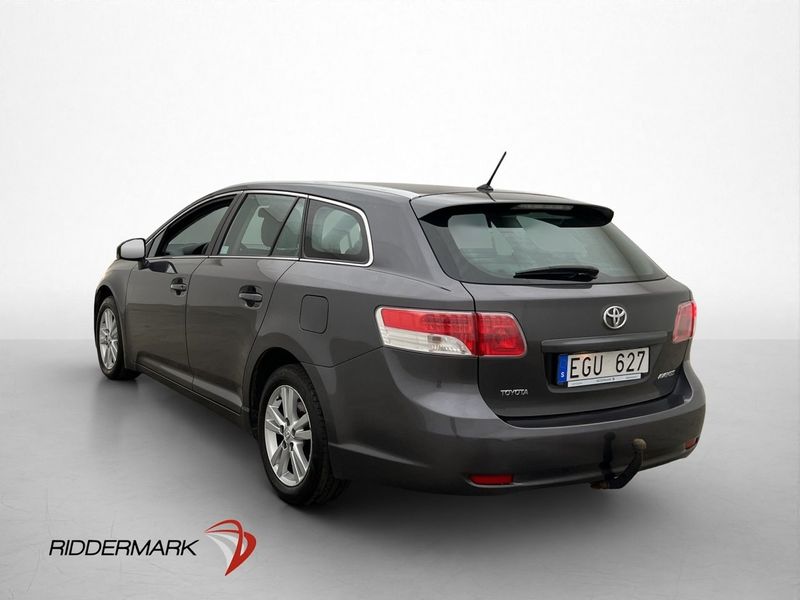 Toyota Avensis bild 6